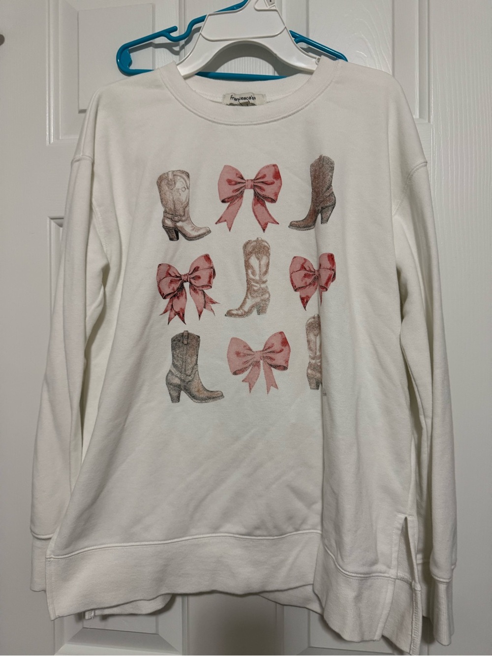 Francesca's Collections White Sweatshirt with Pink Bows and Brown Cowboy Boots